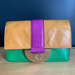 Diane Von Furstenberg leather crossbosy bag